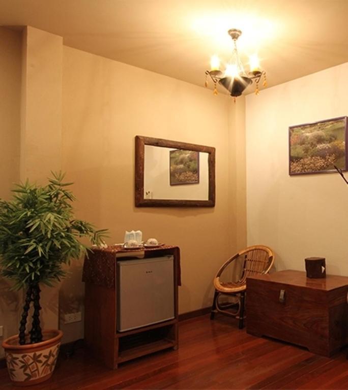 Thongran'S House Ξενοδοχείο Τσιάνγκ Μάι Δωμάτιο φωτογραφία